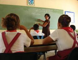 In Cuba Some 140 schools of the province of Las Tunas restarted the school year 2008-2009